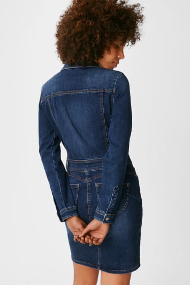 Dames - Spijkerjurk - shaping jeans - jeansblauw