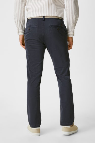 Uomo - Pantaloni chino con cintura - Regular Fit - blu scuro