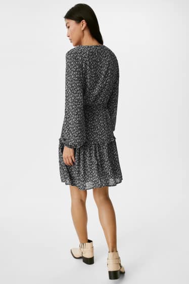 Women - Fit & flare Dress - black / white