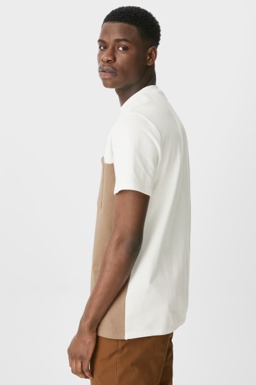 Men - T-shirt - khaki