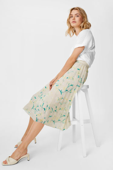 Women - Chiffon Skirt - creme