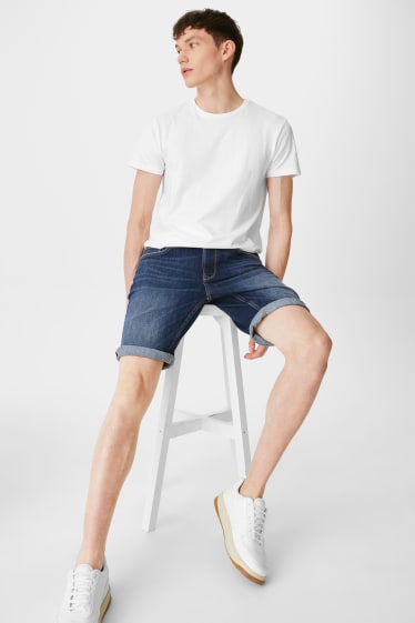 Men - CLOCKHOUSE - denim shorts - LYCRA® - denim-dark blue
