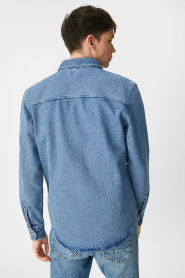 Teens & young adults - CLOCKHOUSE - denim shirt - regular fit - Kent collar - denim-light blue