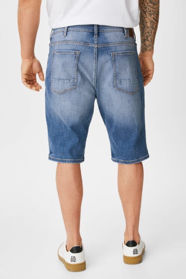 Heren - CLOCKHOUSE - bermuda van spijkerstof - jeanslichtblauw