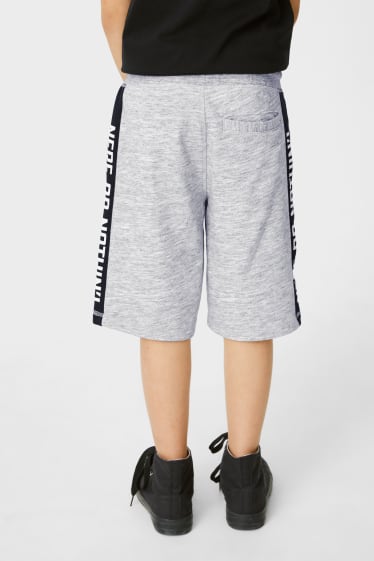 Niños - NERF - shorts deportivos - gris