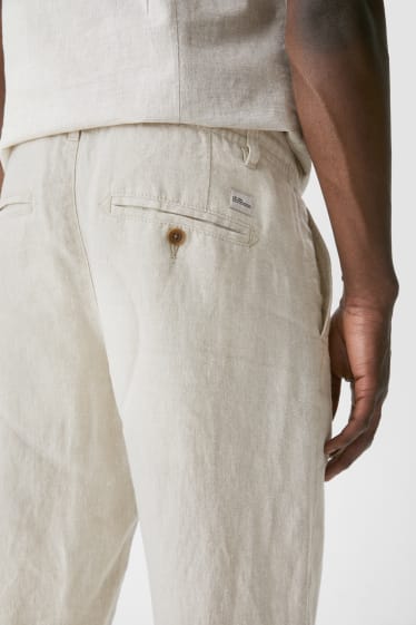 Men - Linen Chinos - creme