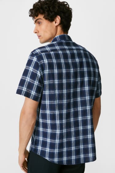 Men - Shirt - slim fit - button-down collar - linen blend - check - dark blue
