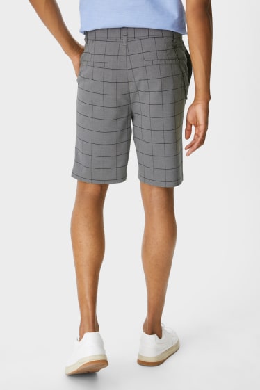 Hombre - CLOCKHOUSE - shorts - de cuadros - gris