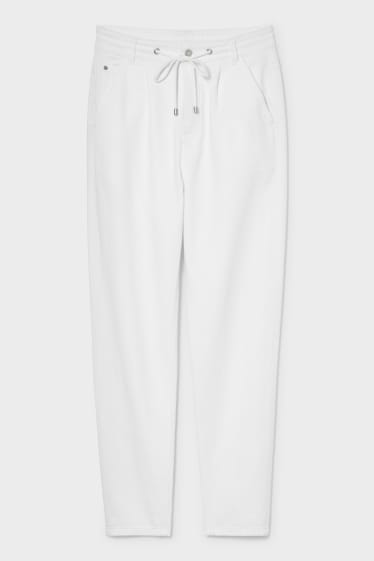 Women - Tapered jeans - white