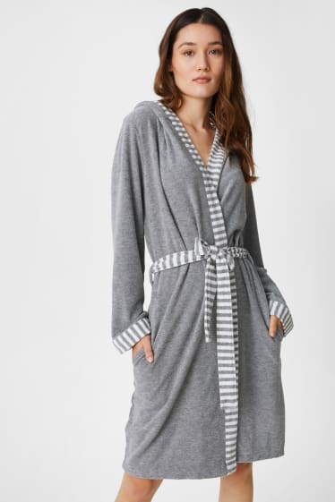 Women - Bathrobe with hood - gray