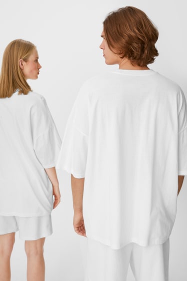 Damen - CLOCKHOUSE - T-Shirt - Unisex - weiß