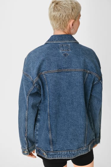 Ados & jeunes adultes - CLOCKHOUSE - veste en jean - jean bleu