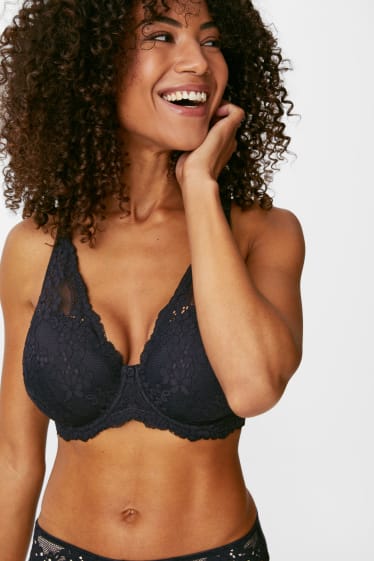 Women - Underwire bra - DEMI - large cup sizes - padded - black