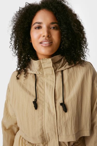 Damen - Parka mit Kapuze - Glanz-Effekt - beige