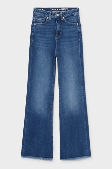 Nastolatki - CLOCKHOUSE - flare jeans - dżins-niebieski