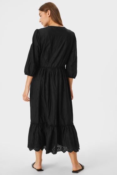 Mujer - Vestido fit & flare - bordado - negro