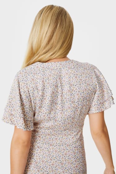 Mujer - Blusa de diseño cropped con volantes - de flores - coral