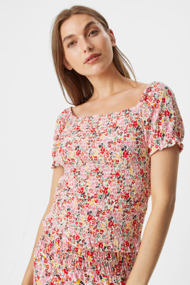 Femei - T-Shirt- cu flori - multicolor