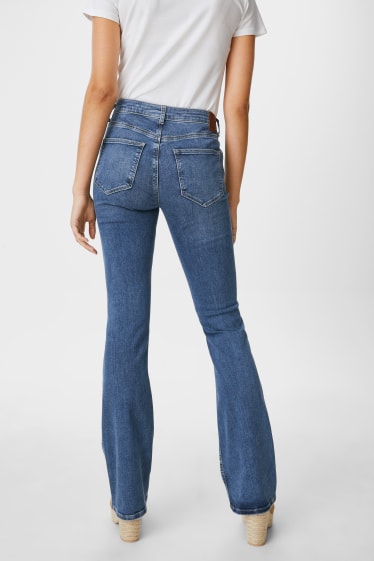 Damen - Bootcut Jeans - jeans-blau