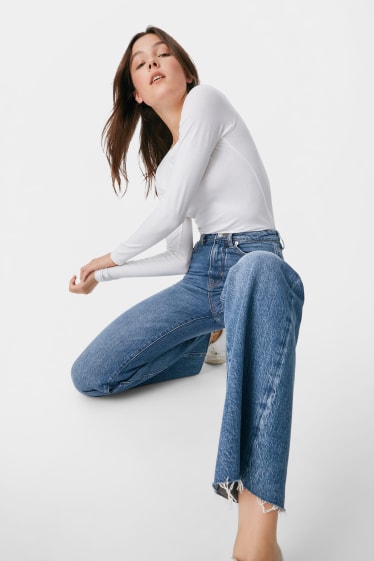 Women - CLOCKHOUSE - relaxed jeans - high waist - blue denim
