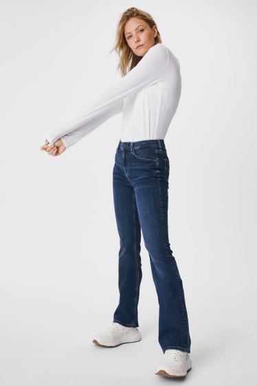 Damen - Premium Bootcut Jeans - jeansblau