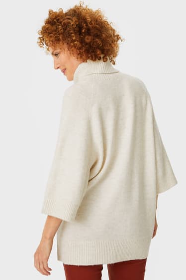 Femei - Pulover tricotat, cu guler rulat - alb melanj