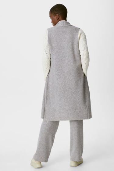 Women - Knitted cashmere gilet - gray-melange