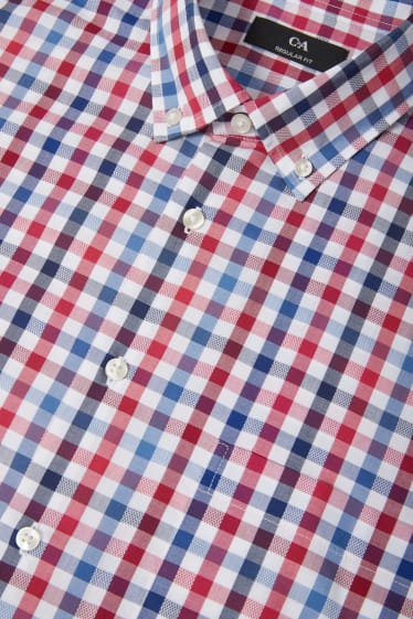 Pánské - Svetr a košile z jemného úpletu - regular fit - button-down - tmavočervená