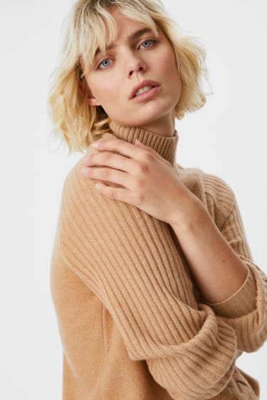 Women - Cashmere jumper - havanna