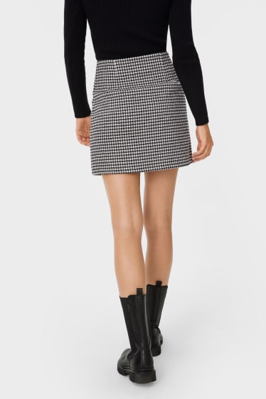Jóvenes - Minifalda - de cuadros - negro / blanco