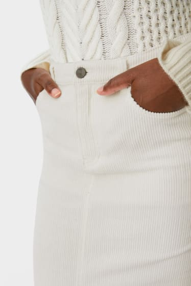 Women - Corduroy skirt - white