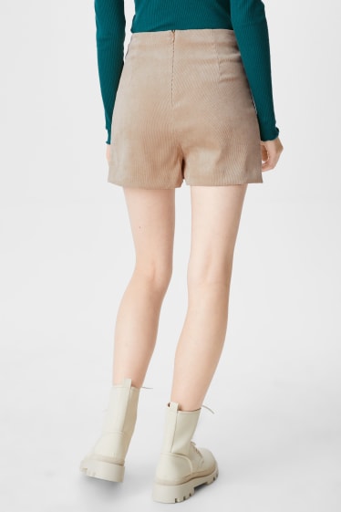 Teens & Twens - CLOCKHOUSE - Cord-Skort - beige