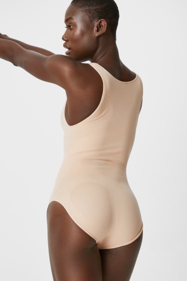 Women - Shaping body - seamless - beige