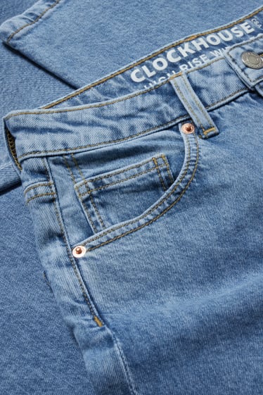 Ados & jeunes adultes - CLOCKHOUSE - wide leg jean - jean bleu clair