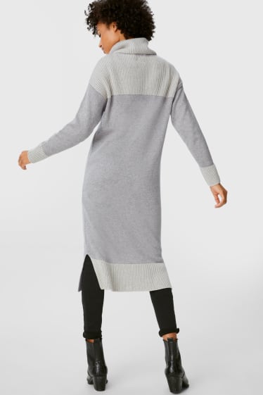Dámské - Kašmírové šaty - italská příze - šedá-žíhaná