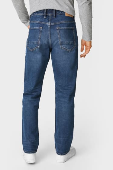 Hommes - Jean coupe droite - jean bleu