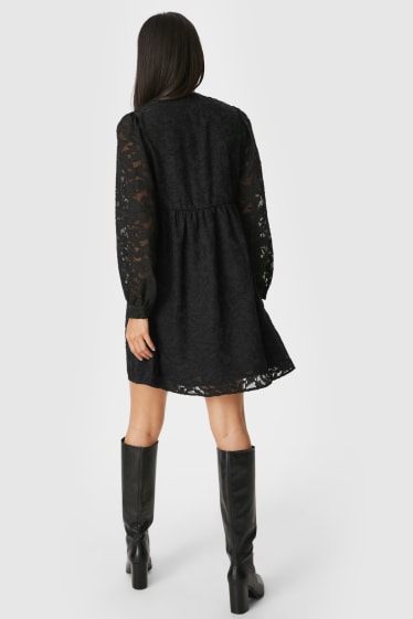 Women - A-line dress - black