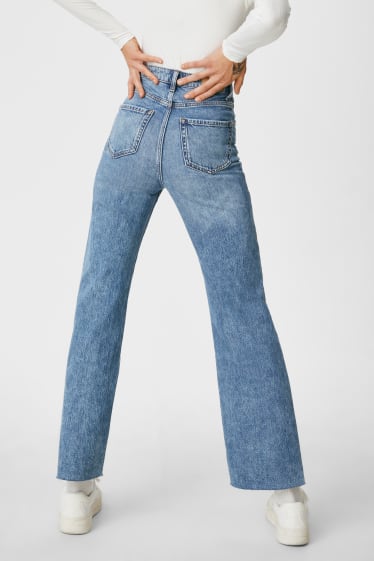 Nastolatki - CLOCKHOUSE - loose fit jeans - wysoki stan - dżins-jasnoniebieski