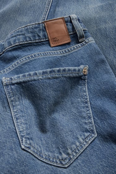 Women - Straight tapered jeans - blue denim