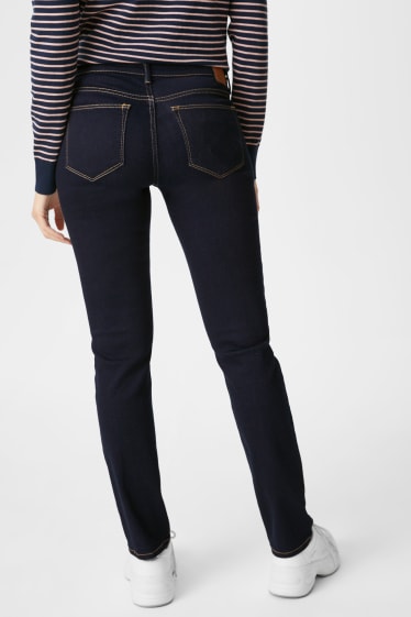 Women - Premium slim jeans - denim-dark blue