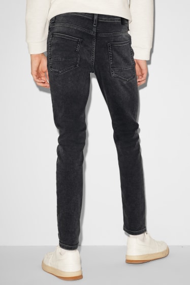 Mężczyźni - CLOCKHOUSE - skinny jeans - jog denim - dżins-ciemnoszary