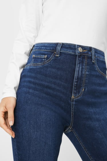 Women - Curvy jeans - high waist - denim-blue