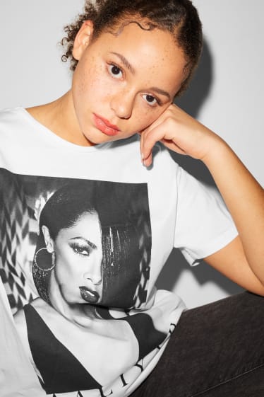 Donna - CLOCKHOUSE - t-shirt - Aaliyah - bianco