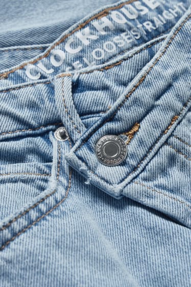 Ragazzi e giovani - CLOCKHOUSE - straight jeans - a vita alta - jeans azzurro