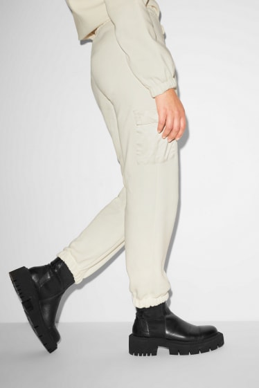 Ragazzi e giovani - CLOCKHOUSE - pantaloni sportivi - bianco crema