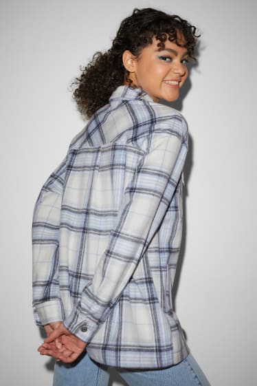 Teens & young adults - CLOCKHOUSE - flannel shacket - check - white / light blue