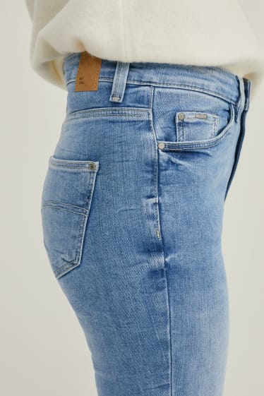 Femmes - Slim jean - high waist - jean bleu clair