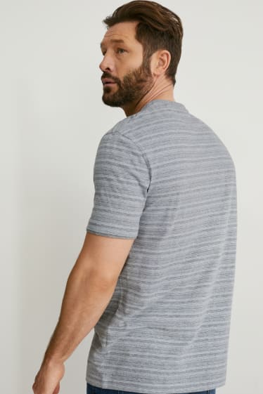 Men - T-shirt - 2-in-1 look - gray-melange