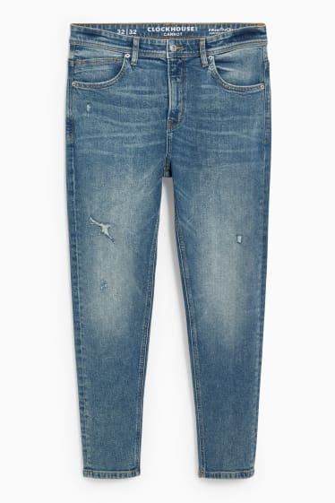 Mężczyźni - CLOCKHOUSE - carrot jeans - dżins-niebieskoszary