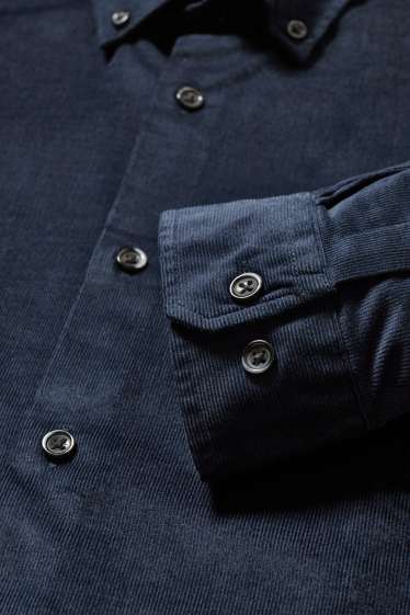 Bărbați - Cămașă din catifea reiată - slim fit - guler cu nasturi - Flex - albastru închis